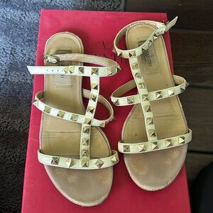 Valentino rockstud sandals. Size 35. With original box